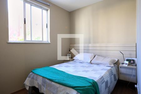Quarto de apartamento à venda com 2 quartos, 38m² em Sagrada Família, Belo Horizonte