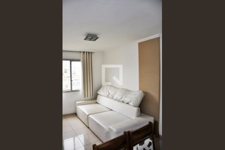 Sala  de apartamento para alugar com 2 quartos, 50m² em Vila Amélia, São Paulo