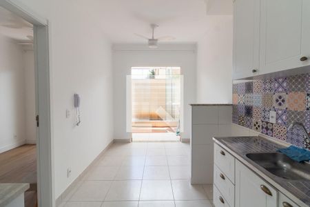 Sala/Cozinha de apartamento para alugar com 1 quarto, 38m² em Ferreira, São Paulo