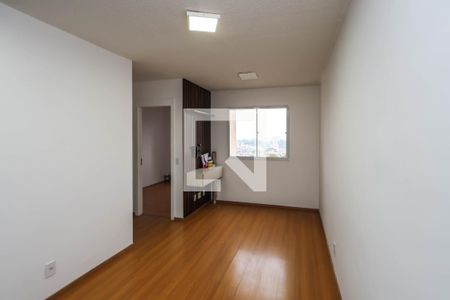 Sala de apartamento para alugar com 2 quartos, 40m² em Jardim Santa Emilia, São Paulo