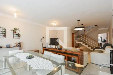 Foto 02 de casa à venda com 4 quartos, 214m² em Mirandópolis, São Paulo