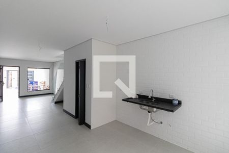 Sala/Cozinha de casa à venda com 3 quartos, 100m² em Vila Ré, São Paulo