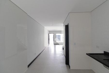 Sala e Cozinha de casa à venda com 3 quartos, 100m² em Vila Ré, São Paulo