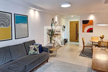 Sala de apartamento à venda com 3 quartos, 128m² em Camboinhas, Niterói