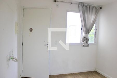 Sala de apartamento para alugar com 2 quartos, 38m² em Jardim Albertina, Guarulhos