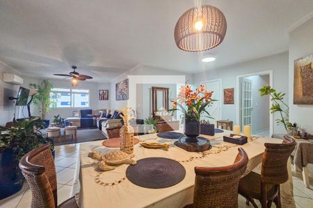 Sala de apartamento para alugar com 3 quartos, 136m² em Pitangueiras, Guarujá