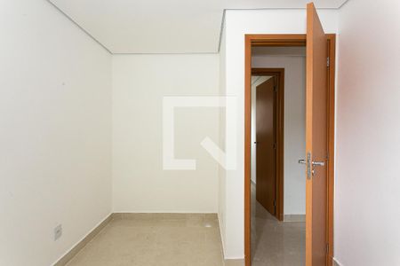 Quarto 1 de apartamento para alugar com 2 quartos, 38m² em Vila Centenario, São Paulo