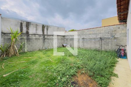 Quintal de casa de condomínio para alugar com 2 quartos, 48m² em Residencial Santa Paula, Jacareí