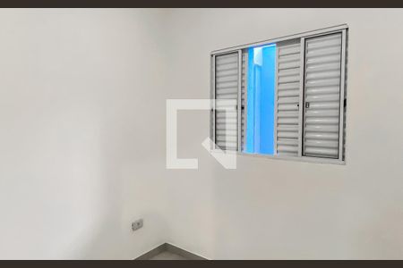 Quarto 1 de apartamento para alugar com 2 quartos, 38m² em Parque Paineiras, São Paulo