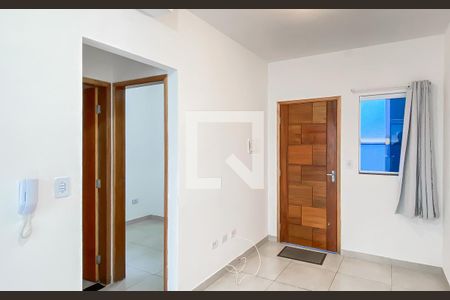 Sala/Cozinha de apartamento para alugar com 2 quartos, 38m² em Parque Paineiras, São Paulo