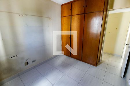 Quarto 1 de apartamento para alugar com 4 quartos, 97m² em Vila Sonia, São Paulo