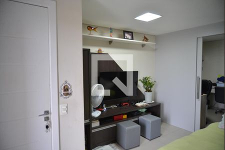 Sala de apartamento à venda com 3 quartos, 100m² em Vila Valparaíso, Santo André