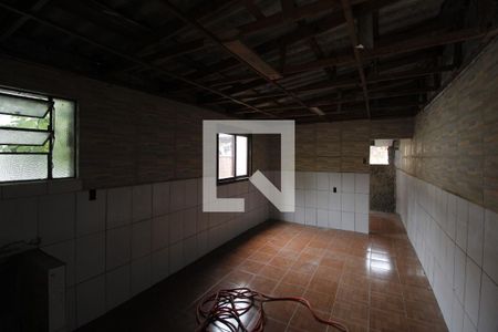 Studio de casa para alugar com 2 quartos, 167m² em Jardim Itu, Porto Alegre