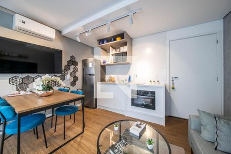 Sala de kitnet/studio para alugar com 1 quarto, 31m² em Brooklin, São Paulo