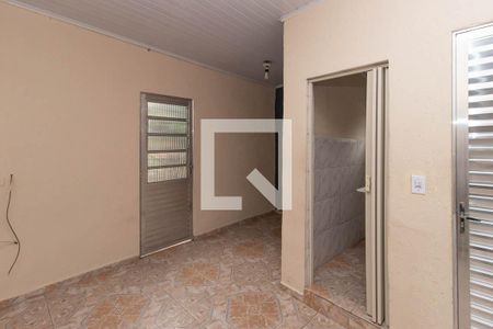 Kitnet de casa para alugar com 1 quarto, 30m² em Jardim Julieta, São Paulo