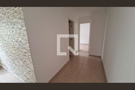 Corredor de apartamento para alugar com 2 quartos, 57m² em Vila Urupes, Suzano