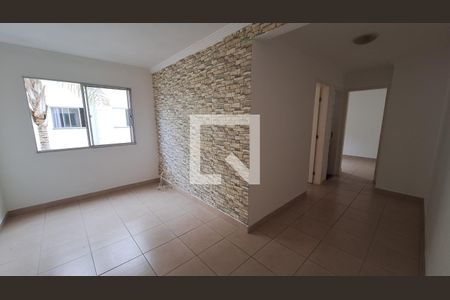 Sala de apartamento para alugar com 2 quartos, 57m² em Vila Urupes, Suzano