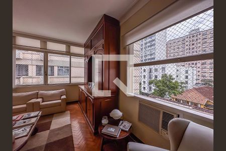 Apartamento à venda com 3 quartos, 130m² em Laranjeiras, Rio de Janeiro