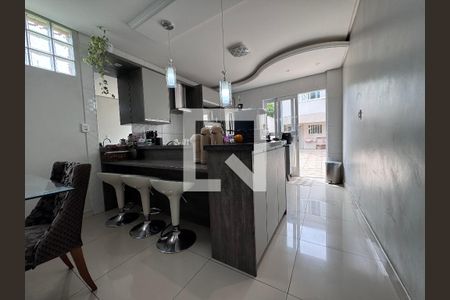 Cozinha de casa à venda com 4 quartos, 262m² em Cristo Rei, São Leopoldo