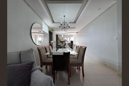 Cozinha de casa à venda com 4 quartos, 262m² em Cristo Rei, São Leopoldo