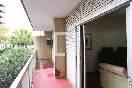 Varanda da Sala de apartamento à venda com 4 quartos, 490m² em Serra, Belo Horizonte