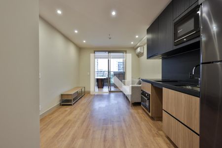 Sala/Cozinha de apartamento para alugar com 1 quarto, 44m² em Indianópolis, São Paulo