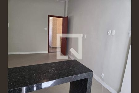 Apartamento à venda com 1 quarto, 28m² em Leme, Rio de Janeiro