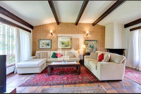 Casa à venda com 3 quartos, 185m² em Jardim Petropolis, São Paulo