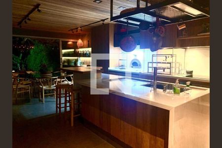 Casa de Condomínio à venda com 3 quartos, 373m² em Conjunto Habitacional Vila Santana (Sousas), Campinas