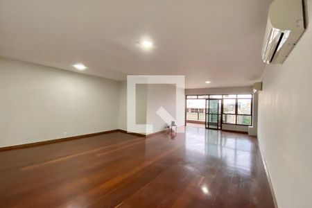 Sala de apartamento para alugar com 3 quartos, 220m² em Copacabana, Rio de Janeiro