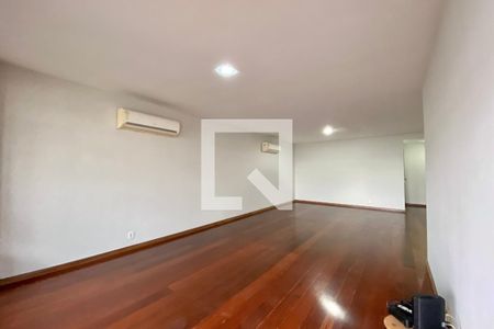 Sala de apartamento para alugar com 3 quartos, 220m² em Copacabana, Rio de Janeiro