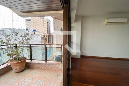 Varanda sala de apartamento para alugar com 3 quartos, 220m² em Copacabana, Rio de Janeiro