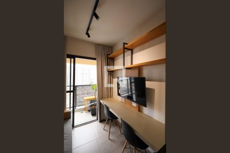 Studio de kitnet/studio para alugar com 1 quarto, 27m² em Jardim das Acácias, São Paulo