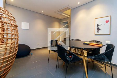 Sala de casa à venda com 3 quartos, 125m² em Santo Amaro, São Paulo