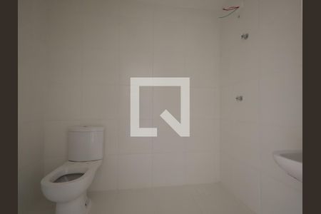 Banheiro de apartamento à venda com 1 quarto, 17m² em Jardim Monte Kemel, São Paulo