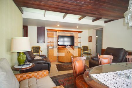 Sala 2 de apartamento à venda com 3 quartos, 500m² em Rio Branco, Porto Alegre