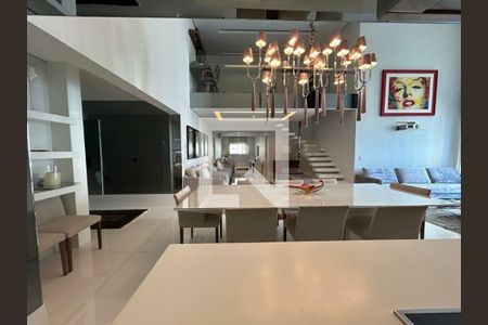 Apartamento à venda com 4 quartos, 250m² em Campo Belo, São Paulo