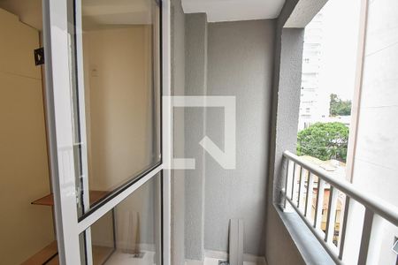 Varanda de kitnet/studio para alugar com 1 quarto, 21m² em Chácara Inglesa, São Paulo