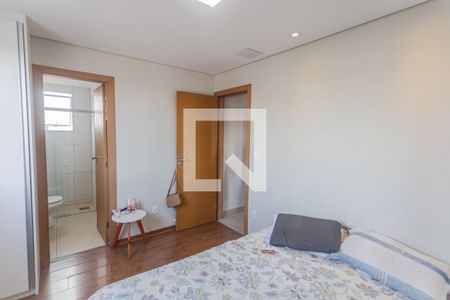 Suíte de apartamento para alugar com 4 quartos, 155m² em Ipiranga, Belo Horizonte