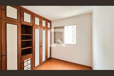 Quarto 1 de apartamento para alugar com 2 quartos, 64m² em Vila Osasco, Osasco