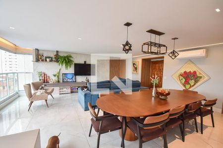 Sala de apartamento à venda com 3 quartos, 148m² em Ipiranga, São Paulo