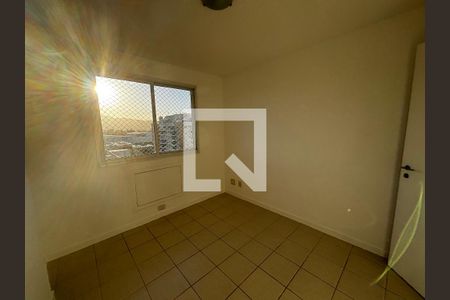 Quarto de apartamento para alugar com 2 quartos, 62m² em Recreio dos Bandeirantes, Rio de Janeiro