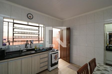 Cozinha de casa à venda com 2 quartos, 150m² em Jardim Tango, São Paulo