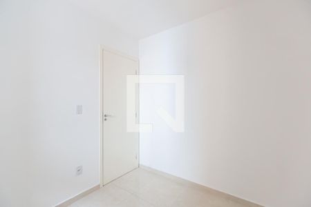 Quarto 1  de apartamento à venda com 2 quartos, 47m² em Vila Carmosina, São Paulo