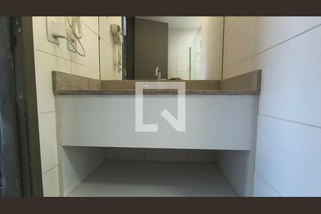 Banheiro da Suíte  de apartamento para alugar com 1 quarto, 83m² em Recreio dos Bandeirantes, Rio de Janeiro