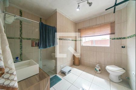 Banheiro 1 de casa para alugar com 3 quartos, 388m² em Homero Thon, Santo André