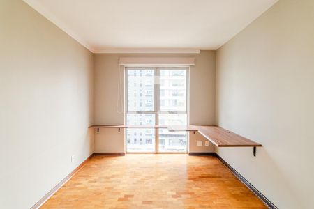 Escritório de apartamento à venda com 3 quartos, 216m² em Moema, São Paulo