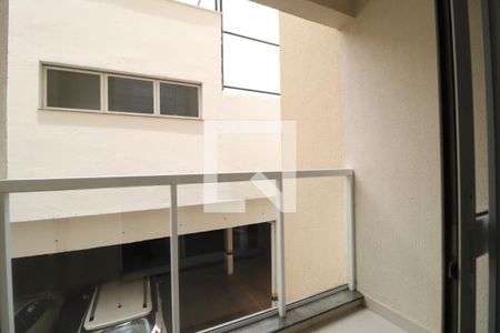 Varanda de apartamento para alugar com 2 quartos, 55m² em Jaraguá, Uberlândia