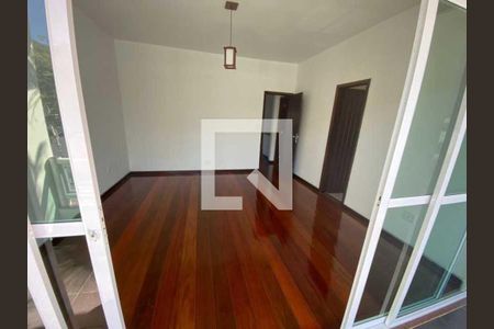 Casa à venda com 4 quartos, 223m² em Portuguesa, Rio de Janeiro