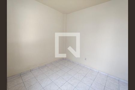 Quarto 1 de apartamento para alugar com 2 quartos, 52m² em Taquara, Rio de Janeiro